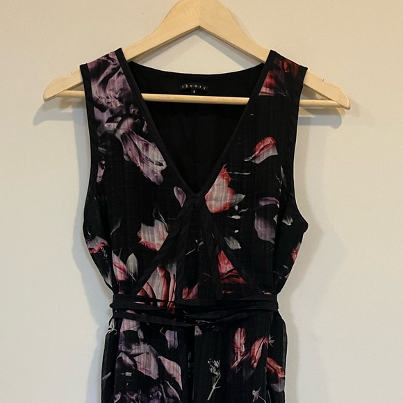 Theory Silk Blend Exploding Flower Print Fit and Flare Mini Dress Black Size 6 - Picture 5 of 9